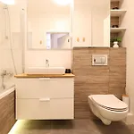 2homerent Nowa Mangalia * Warschau